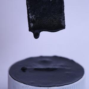 pintura reflectante negra para señalización vial